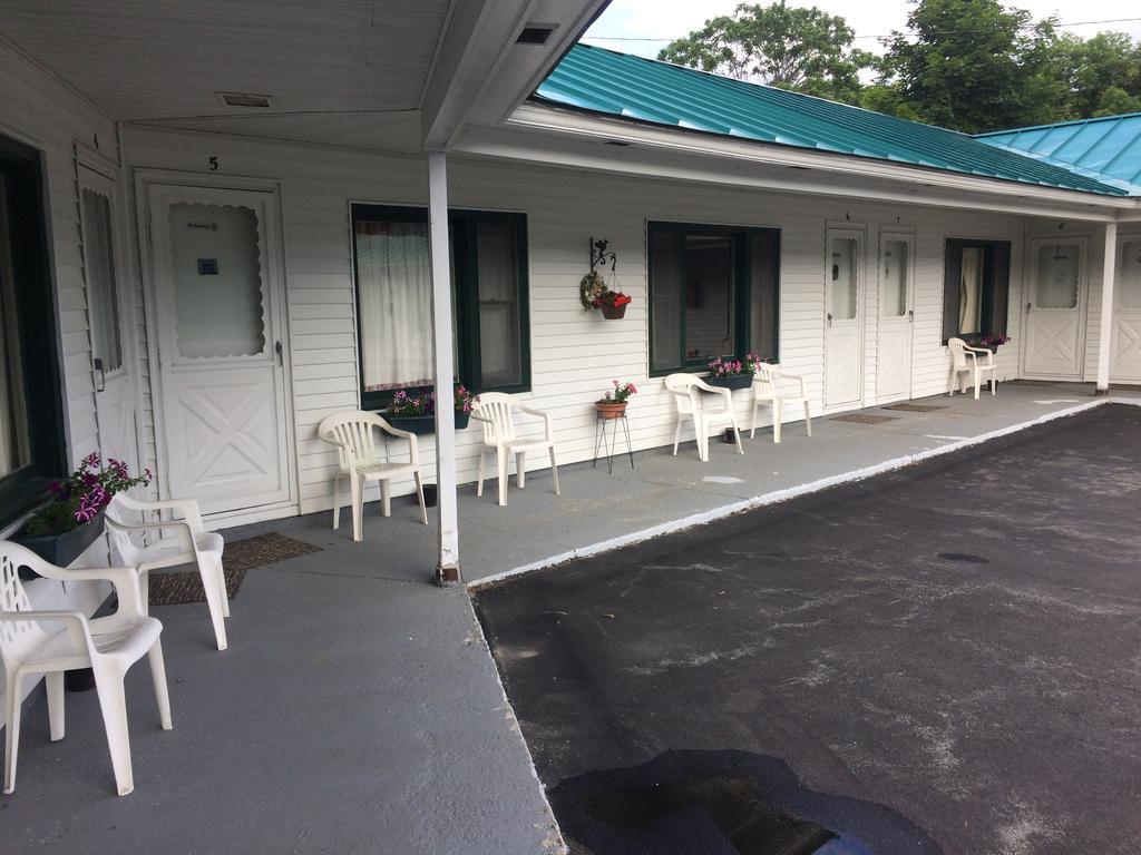 Wells River Motel Exterior foto